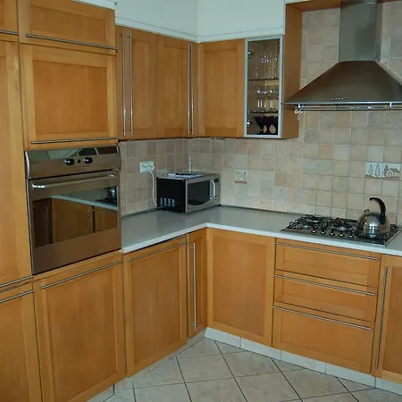 Rynek Old Town Apartment *